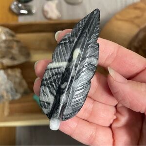 Black and White Feather Carved Stone